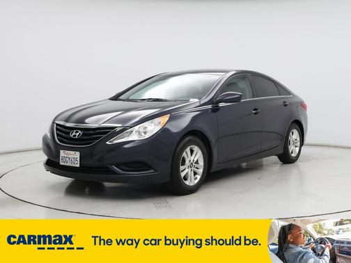 2013 Hyundai SONATA GLS