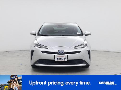 Silver 2019 Toyota Prius XLE