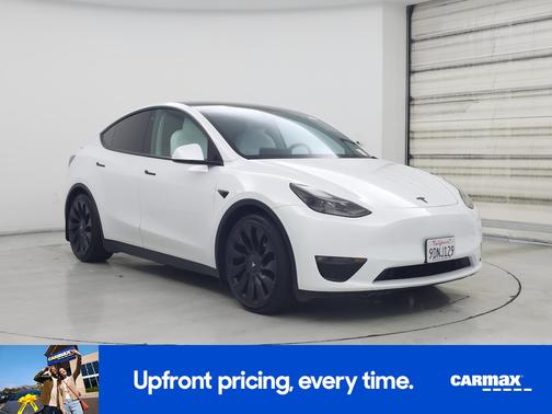 White 2023 Tesla Model Y Performance