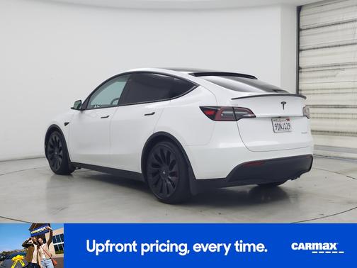White 2023 Tesla Model Y Performance