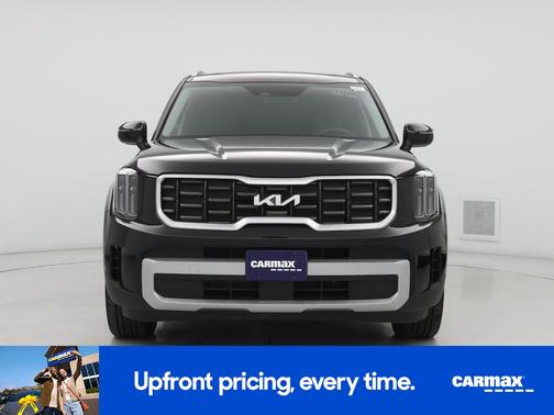 Black 2023 Kia Telluride S