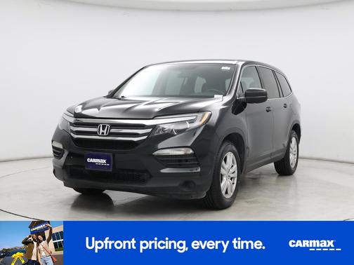 Green 2016 Honda Pilot LX