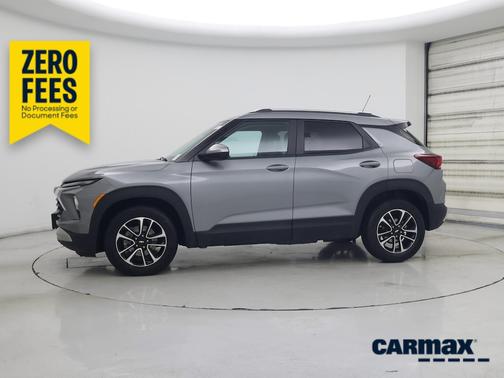 Gray 2025 Chevrolet Trailblazer LT