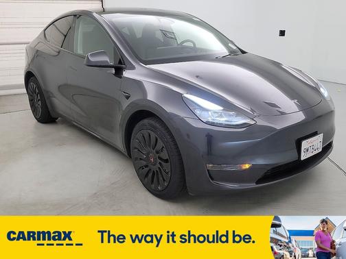 2024 Tesla Model Y Long Range