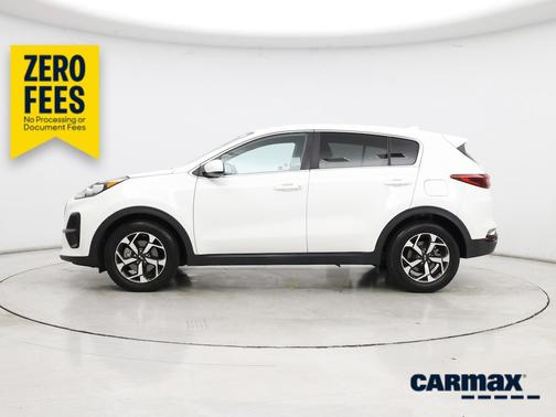 White 2020 Kia Sportage LX