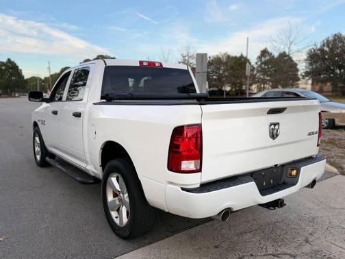 2015 RAM 1500 Tradesman/Express