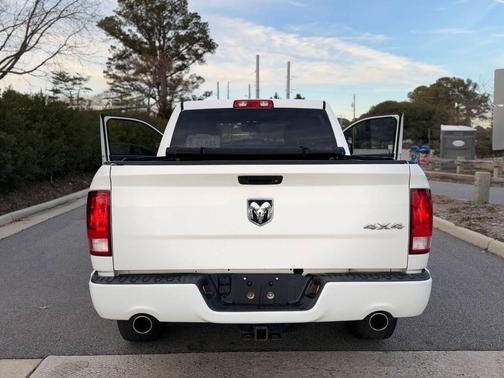 2015 RAM 1500 Tradesman/Express