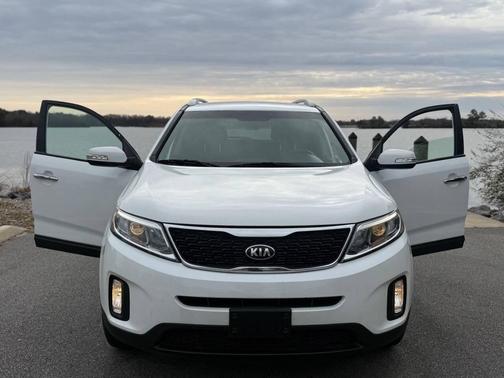2014 Kia Sorento LX