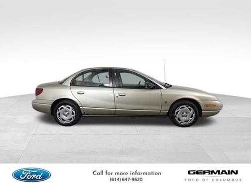 2001 Saturn SL Base