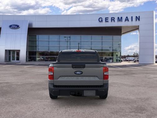 Carbonized Gray Metallic 2026 Ford Maverick LARIAT