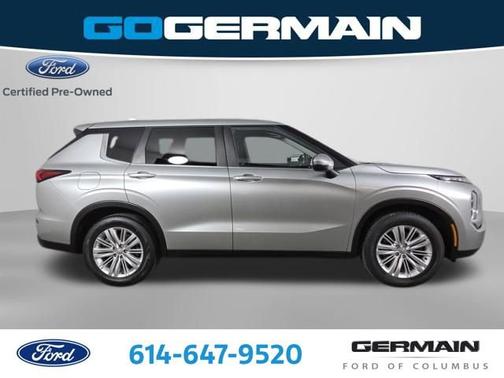 2022 Mitsubishi Outlander ES