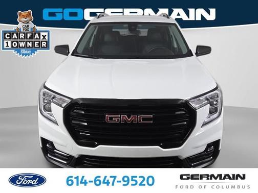 Summit White 2023 GMC Terrain SLT