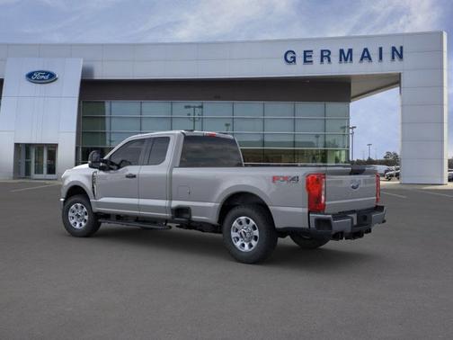 2025 Ford F-250 XLT