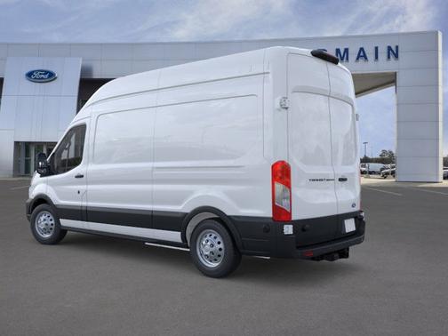 2026 Ford Transit-350 