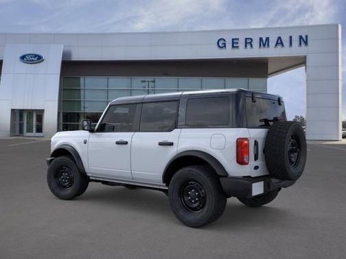 Oxford White 2026 Ford Bronco Big Bend
