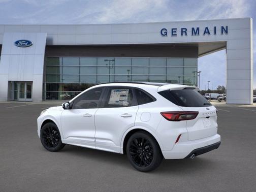 2026 Ford Escape ST-Line Elite