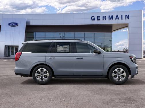 Glacier Gray Metallic Tri-Coat 2027 Ford Expedition Active
