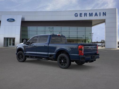2025 Ford F-350 LARIAT