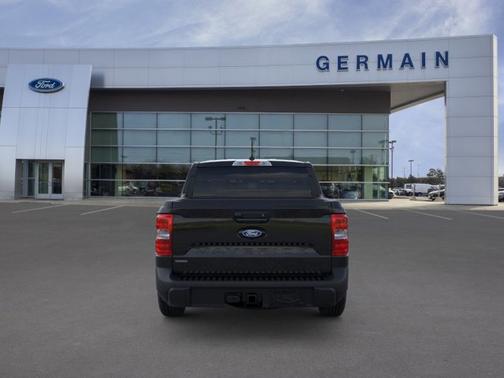 Shadow Black 2026 Ford Maverick LARIAT