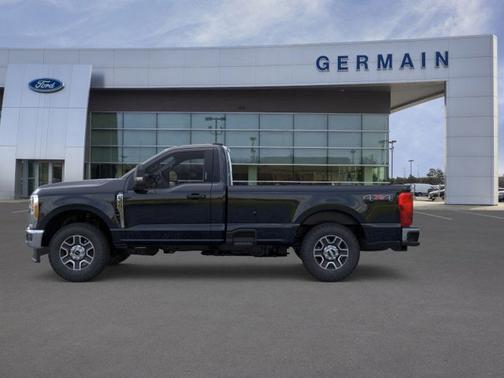 2025 Ford F-350 XLT