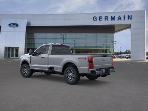 2025 Ford F-350 XLT
