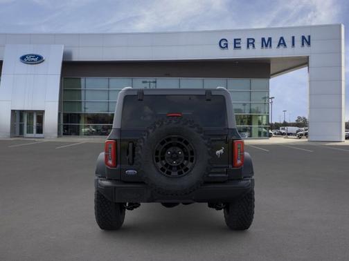 Shadow Black 2026 Ford Bronco Badlands