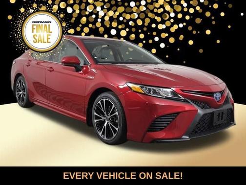 2020 Toyota Camry Hybrid SE