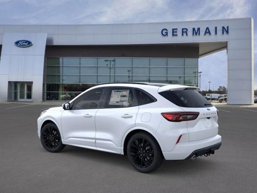 2026 Ford Escape ST-Line Elite