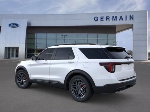 Star White Metallic Tri-Coat 2026 Ford Explorer ST-Line