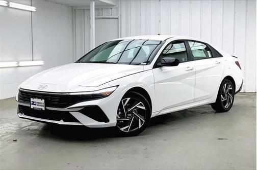 2025 Hyundai ELANTRA HEV SEL Sport