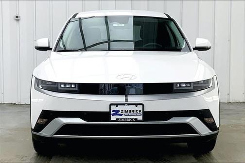 White 2025 Hyundai IONIQ 5 SE