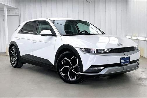 White 2023 Hyundai IONIQ 5 SE Standard Range