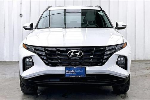 White 2023 Hyundai TUCSON SEL