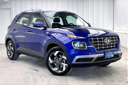 2024 Hyundai VENUE SEL