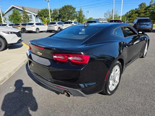 2019 Chevrolet Camaro 1LS
