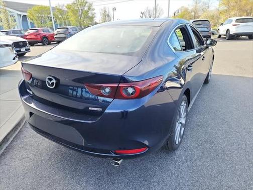 2025 Mazda Mazda3 FWD w/Preferred Package