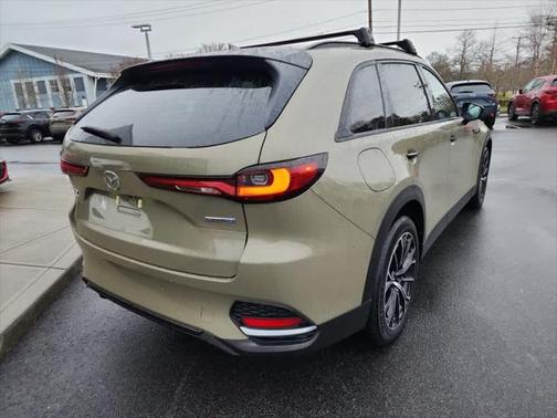 2025 Mazda CX-70 PHEV Premium Package