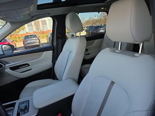 2024 Mazda CX-90 PHEV Premium Plus