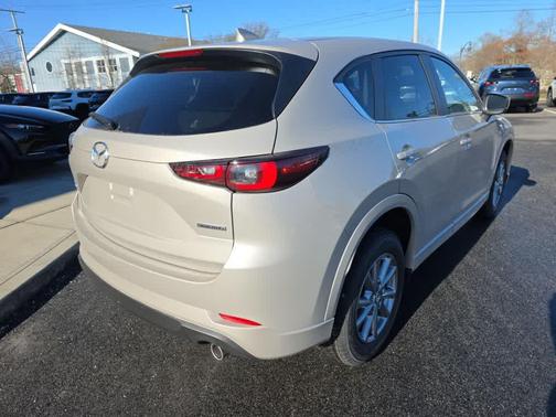 2025 Mazda CX-5 2.5 S Select Package
