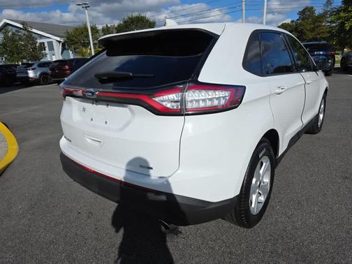 2017 Ford Edge SE
