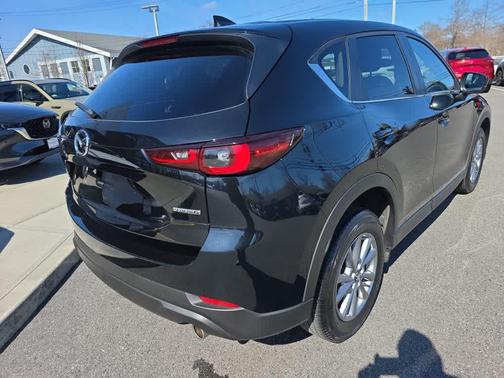 2023 Mazda CX-5 2.5 S Preferred Package