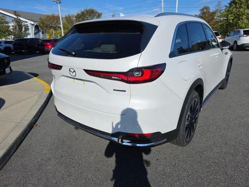 2025 Mazda CX-90 PHEV Premium Plus