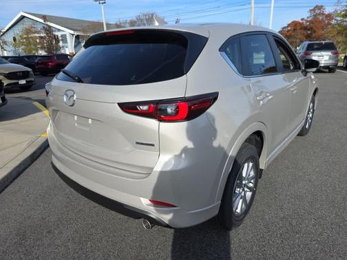 2025 Mazda CX-5 2.5 S Select Package