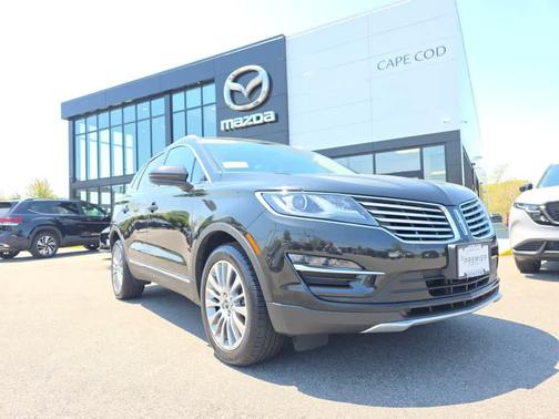 TUXEDO BLACK METALLIC 2015 Lincoln MKC Base