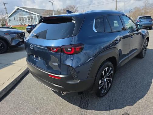2025 Mazda CX-50 Hybrid Premium Plus Package