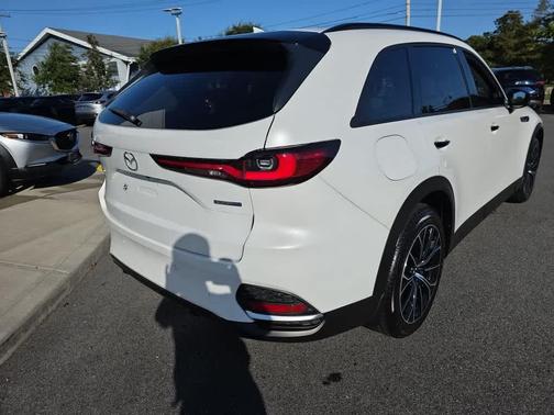 2025 Mazda CX-70 PHEV Premium Package