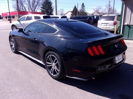 2017 Ford Mustang EcoBoost Premium