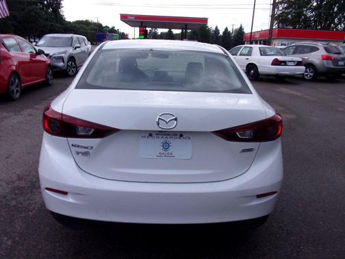 2016 Mazda Mazda3 i Sport