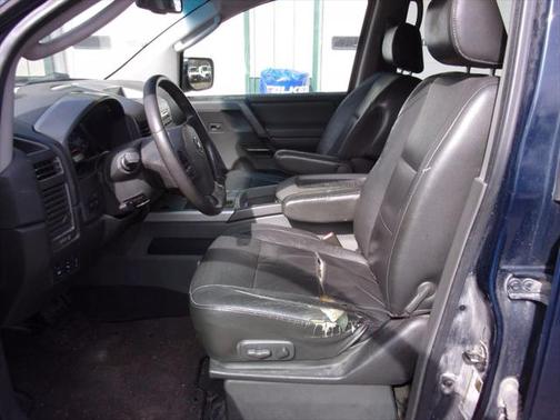 2007 Nissan Titan LE Crew Cab