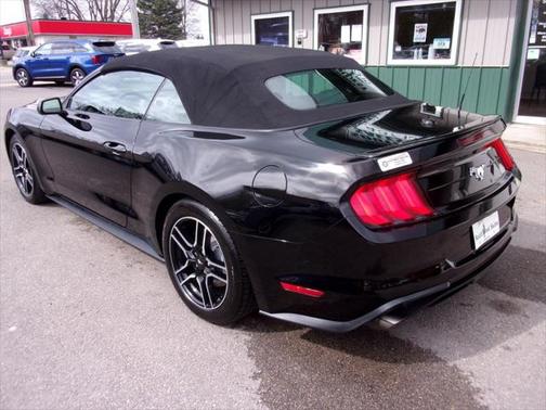 2022 Ford Mustang EcoBoost Premium